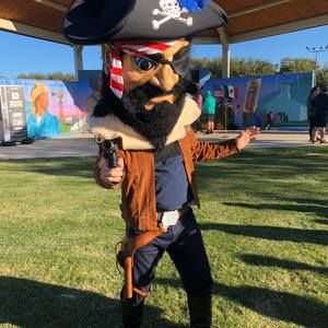 Meet your Posher, Tom